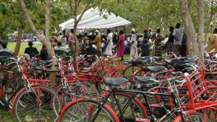 2012-08 ceremony apac bike4care uganda